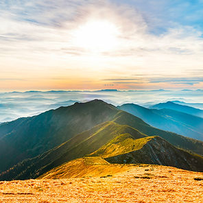 Mountain landscape with P3 D65 colour mapping.